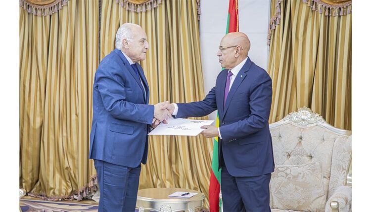 President of Republic Receives Written Message from Algerian Counterpart