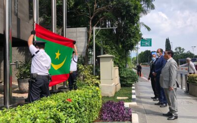 رفع العلم على المقر الجديد للسفارة