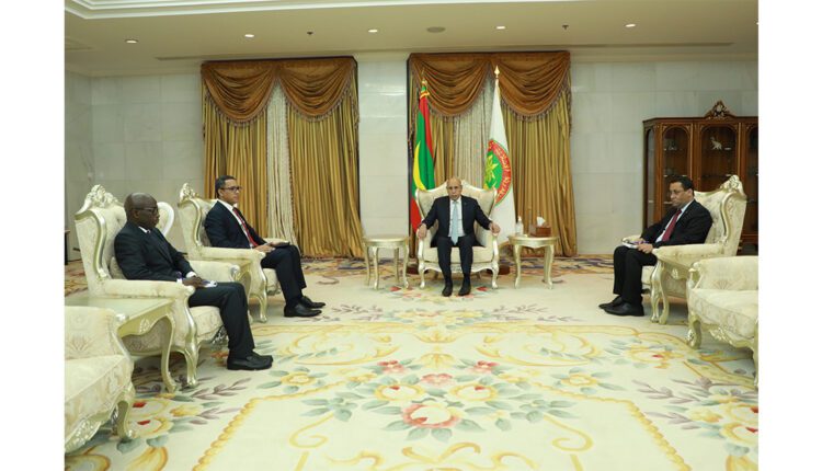 رئيس الجمهورية يستقبل المفوض السامي لمنظمة استثمار نهر السنغال